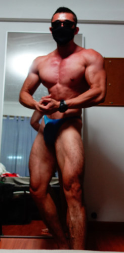 Bodybuilding Posing and Progress Photos 2021 | The Genesis