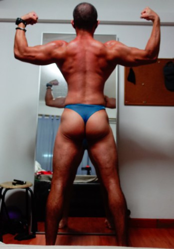 Bodybuilding Posing and Progress Photos 2021 | The Genesis