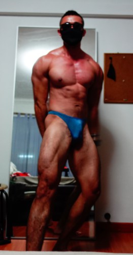 Bodybuilding Posing and Progress Photos 2021 | The Genesis