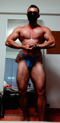 Bodybuilding Posing and Progress Photos 2021 | The Genesis