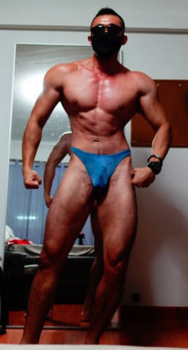 Bodybuilding Posing and Progress Photos 2021 | The Genesis