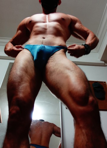 Bodybuilding Posing and Progress Photos 2021 | The Genesis