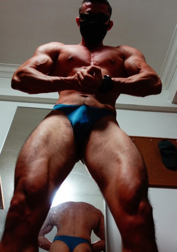 Bodybuilding Posing and Progress Photos 2021 | The Genesis