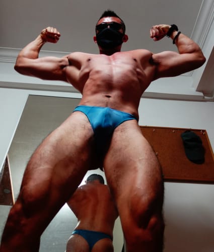 Bodybuilding Posing and Progress Photos 2021 | The Genesis