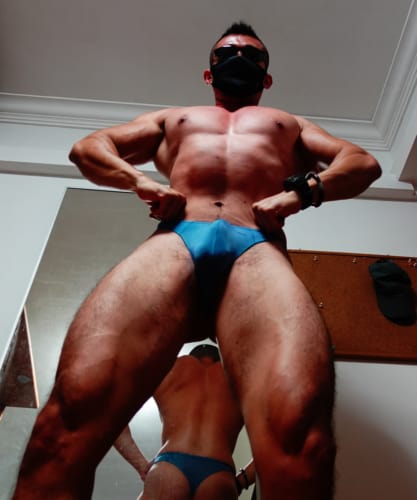 Bodybuilding Posing and Progress Photos 2021 | The Genesis