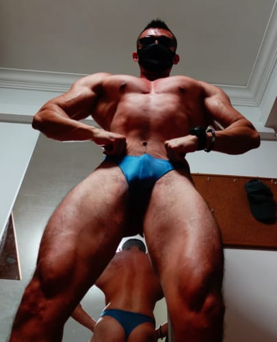 Bodybuilding Posing and Progress Photos 2021 | The Genesis