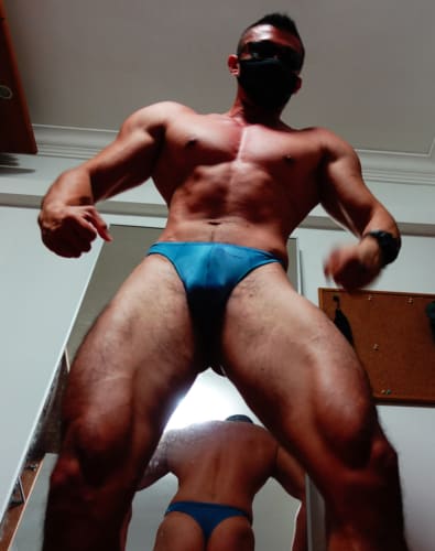 Bodybuilding Posing and Progress Photos 2021 | The Genesis