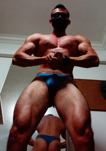 Bodybuilding Posing and Progress Photos 2021 | The Genesis