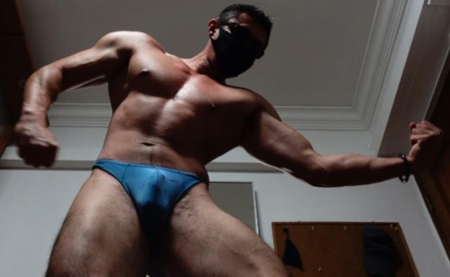 Bodybuilding Posing and Progress Photos 2021 | The Genesis