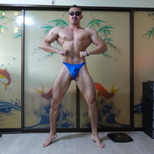 Bodybuilding Posing and Progress Photos 2022 | Arise