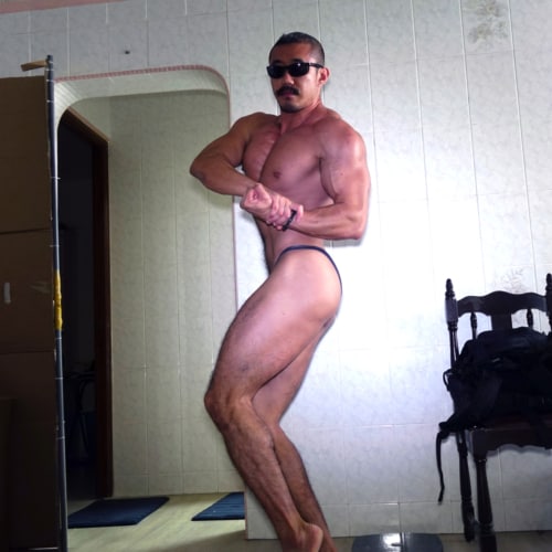 Bodybuilding Posing and Progress Photos 2022 | Arise