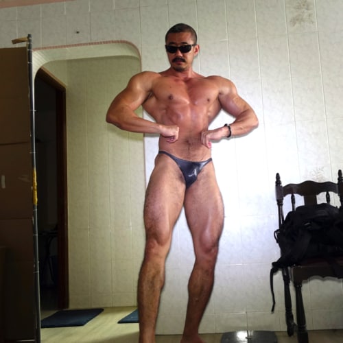Bodybuilding Posing and Progress Photos 2022 | Arise