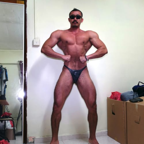 Bodybuilding Posing and Progress Photos 2022 | Arise