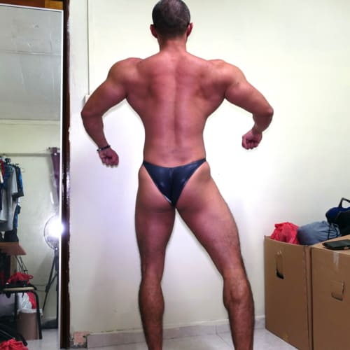 Bodybuilding Posing and Progress Photos 2022 | Arise