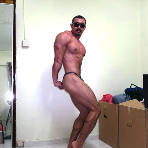 Bodybuilding Posing and Progress Photos 2022 | Arise