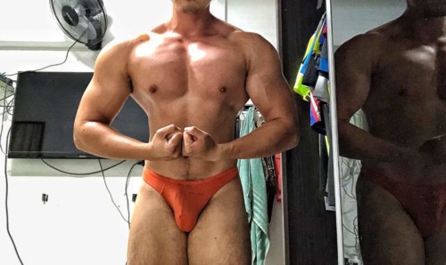 Bodybuilding Posing and Progress Photos 2019 | Training Hard